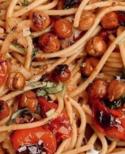 Garlic Roasted Chickpea Pasta