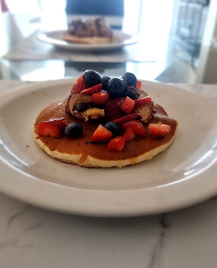 Fluffy protein pancakes