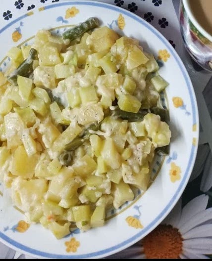 Лёгкий ужин с кабачком и картофелем