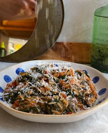 Turkish spinach tomatoes and rice