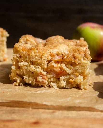 Apple Breakfast Cake