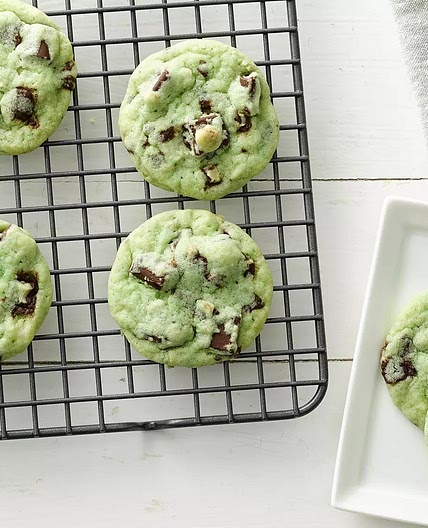 Mint Chocolate Chip Cookies