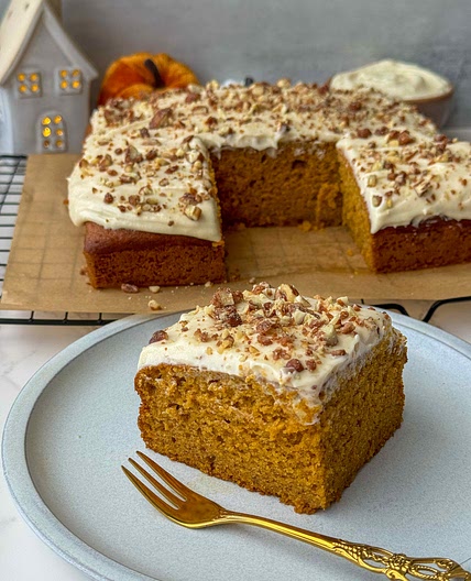 Pumpkin Cake with Cream Cheese Frosting 