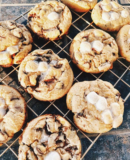S’mores Chocolate Chip Cookies 