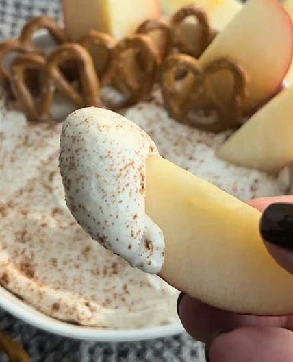 Snickerdoodle Protein Dip