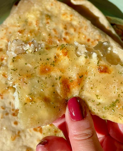 FETA & OLIVES FLATBREADS