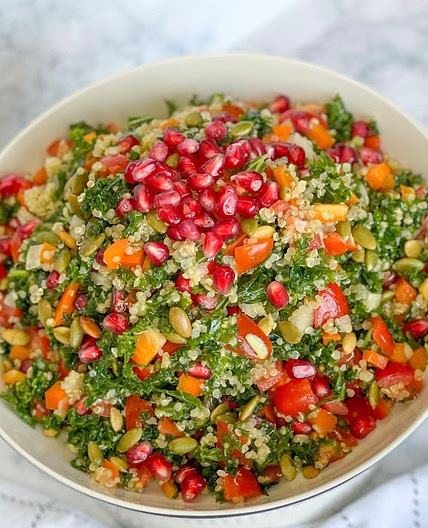 Kale and quinoa salad