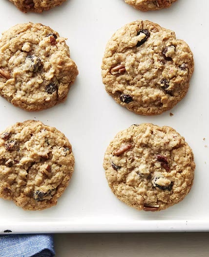 Oatmeal Raisin Cookies