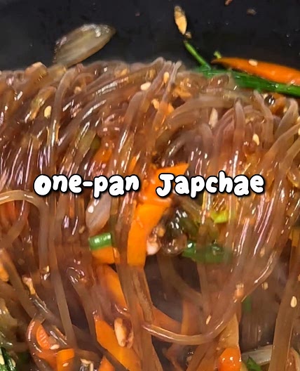 One-pan Japchae (Korean stir-fried glass noodles)