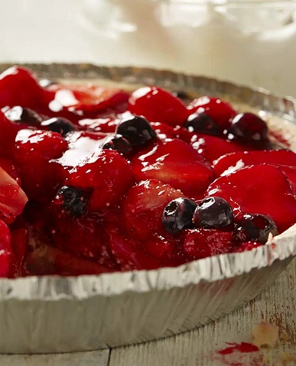 No-Bake Triple Berry Pie