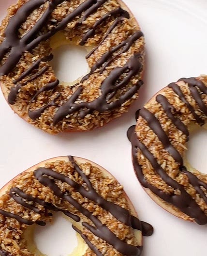 APPLE SAMOAS. 🍎🥥🍫