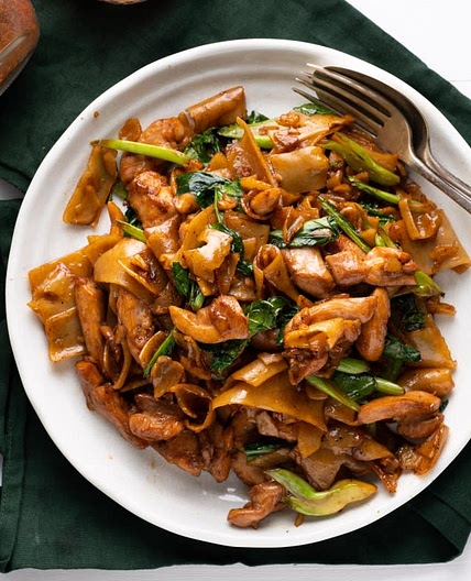 Confit Cashew Pad See Ew