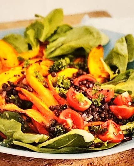 Feldsalat mit Kürbis und Linsenvinaigrette