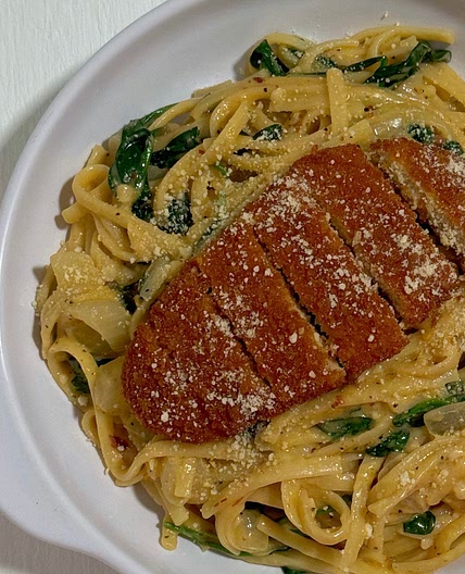 Linguine in Creamy Florentine Sauce with Plant-Based Meat Cutlet
