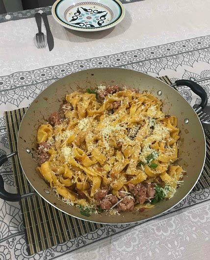 Tagliatelle com Filé Mignon