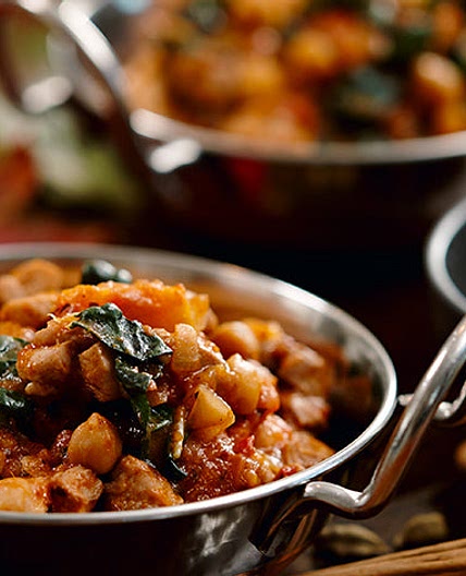 Joanna McMillan's Chicken & Chickpea Curry with Pumpkin & Spinac
