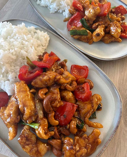 Chicken with cashewnuts 