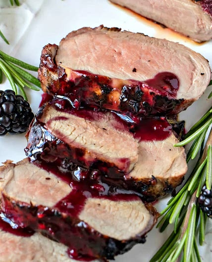 Chili-Spiced Pork Tenderloin with Caramelized Blackberry Sauce