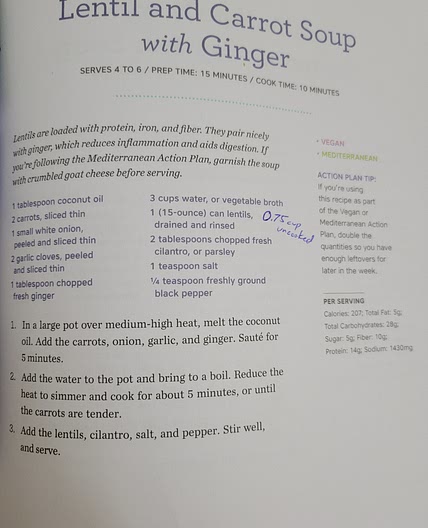 Lentil and carrot soup with ginger