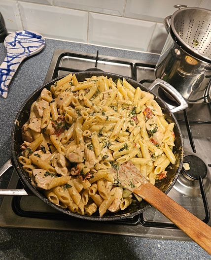 Creamy chicken pasta