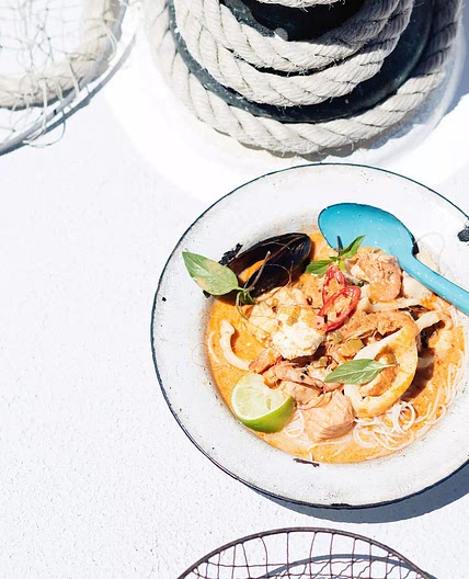 Easy Seafood Laksa Recipe | Woolworths