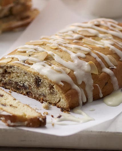 Fruit mince bread