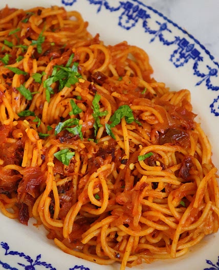 Vegan Caramelized Onion Sun-dried Tomato Pasta