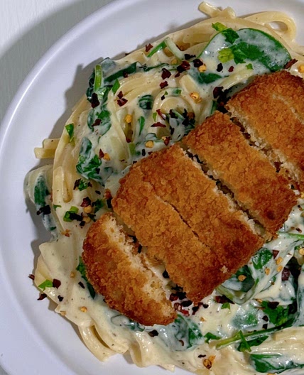 Linguine in Tofu and Garlic Alfredo