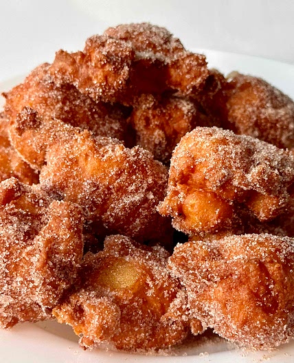 3 Ingredient Apple Pie Bites 