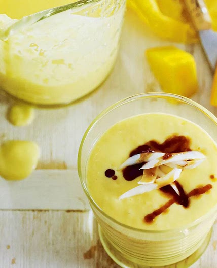 Mango and coconut smoothie