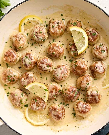 Chicken Meatballs in Cream Sauce