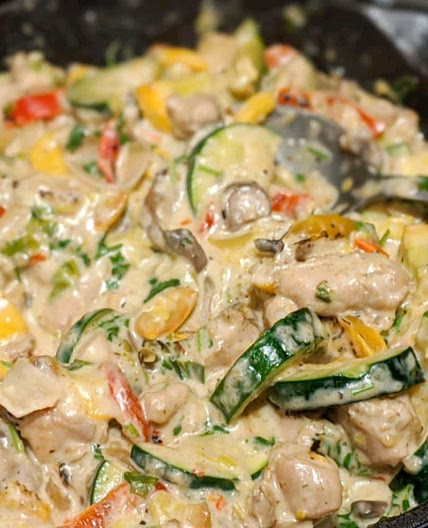 creamy chicken and zucchini (P: 40g)