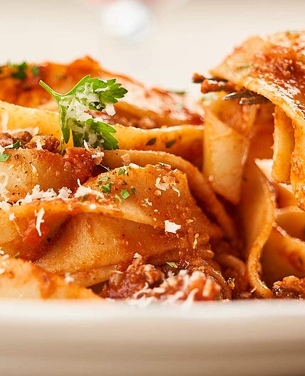 Bolognese - Originalrezept aus Italien von der Accademia Italiana della Cucina