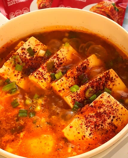 Kimchi Jjigae for 1 (Kimchi stew)