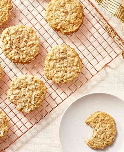 Soft Oatmeal Cookies