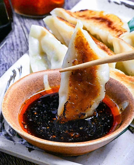 Pan-Fried Gyoza Dumpling Recipe (with Homemade Dipping Sauce)
