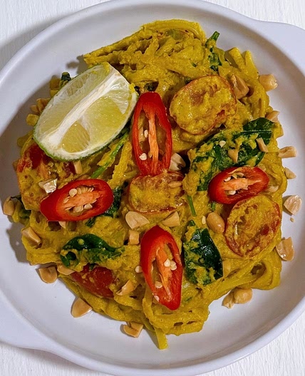 Vegan Linguine in Curried Cream