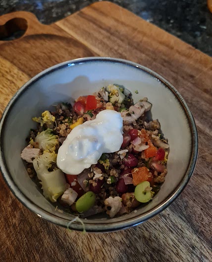 Healthy Hi Protein Chicken Quinoa Salad