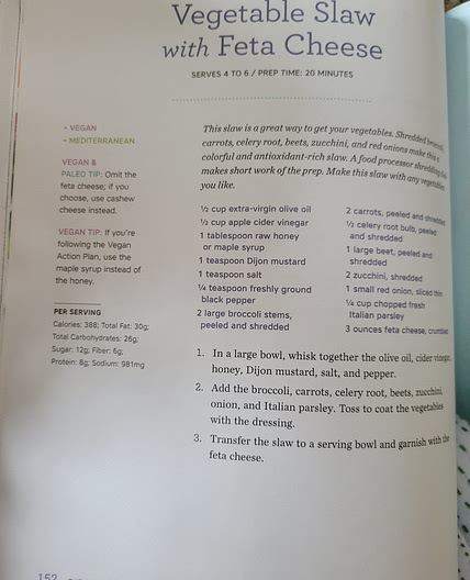 Vegetable slaw with feta cheese (152)