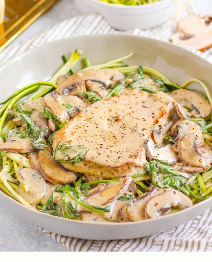 Garlic Parmesan Chicken w/ Spinach, Mushrooms and Zoodles