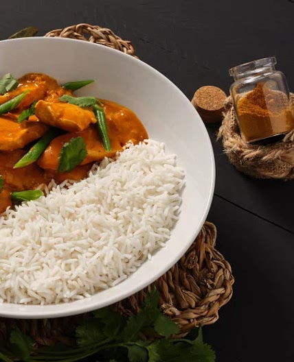 Pollo al Curry con Arroz