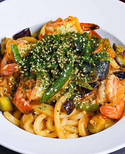 Spicy Seafood Yaki Udon (My New Favorite Stir-fry Udon!)