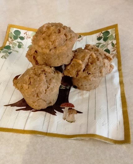 Healthy Mini Banana Muffins