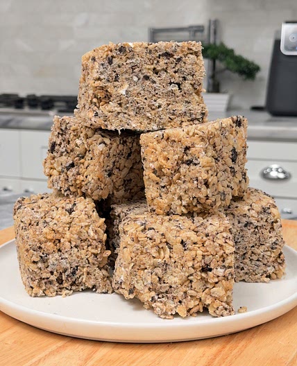 Air Fryer Brown Butter Oreo Rice Crispy Treats