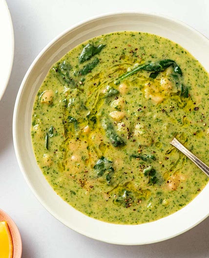 The 4-Ingredient Soup I Make When I’m Short on Time and Need Comfort