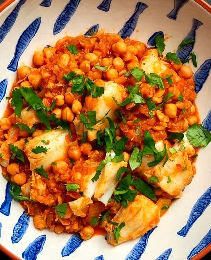 HARISSA CHICKPEAS WITH FLAKED COD