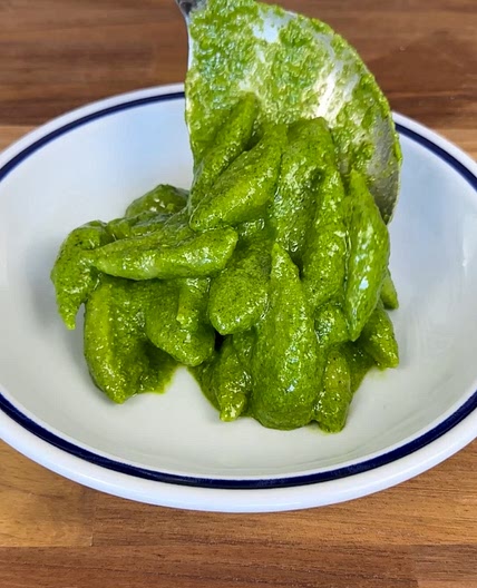 2 INGREDIENT PASTA WITH PEAS