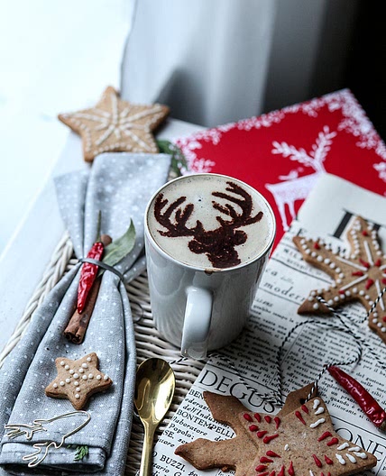 Vegan Gingerbread Latte