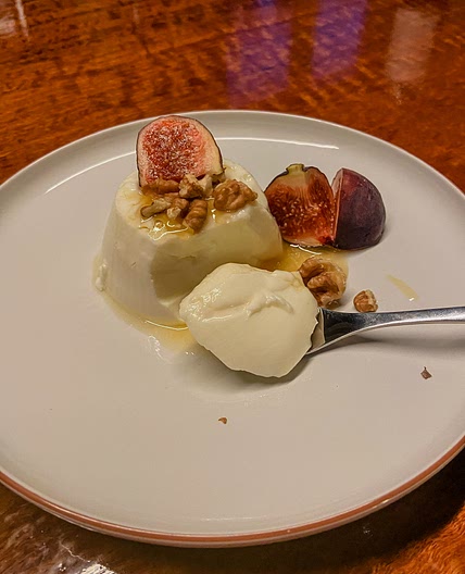 Greek yoghurt panna cotta 