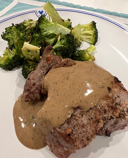 Pan-Seared Beef Tenderloin with Creamy Peppercorn Sauce
